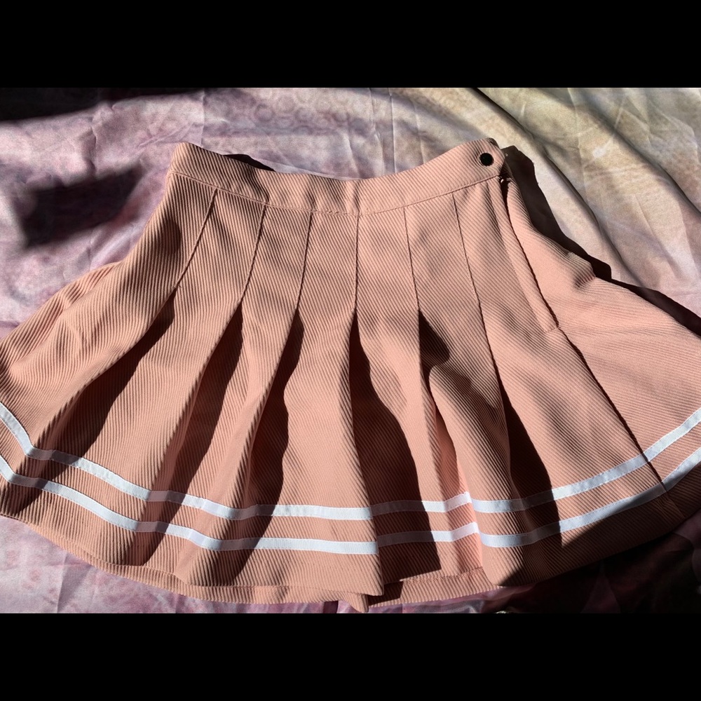 Pink H&M  cheer shirt